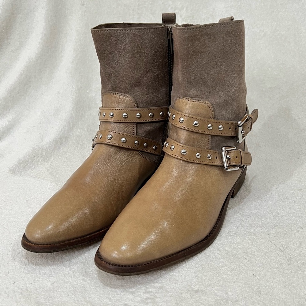 COACH Lilliana Studded Beige Leather Suede Zip Up Ankle Boots Size 6 - Picture 2 of 16